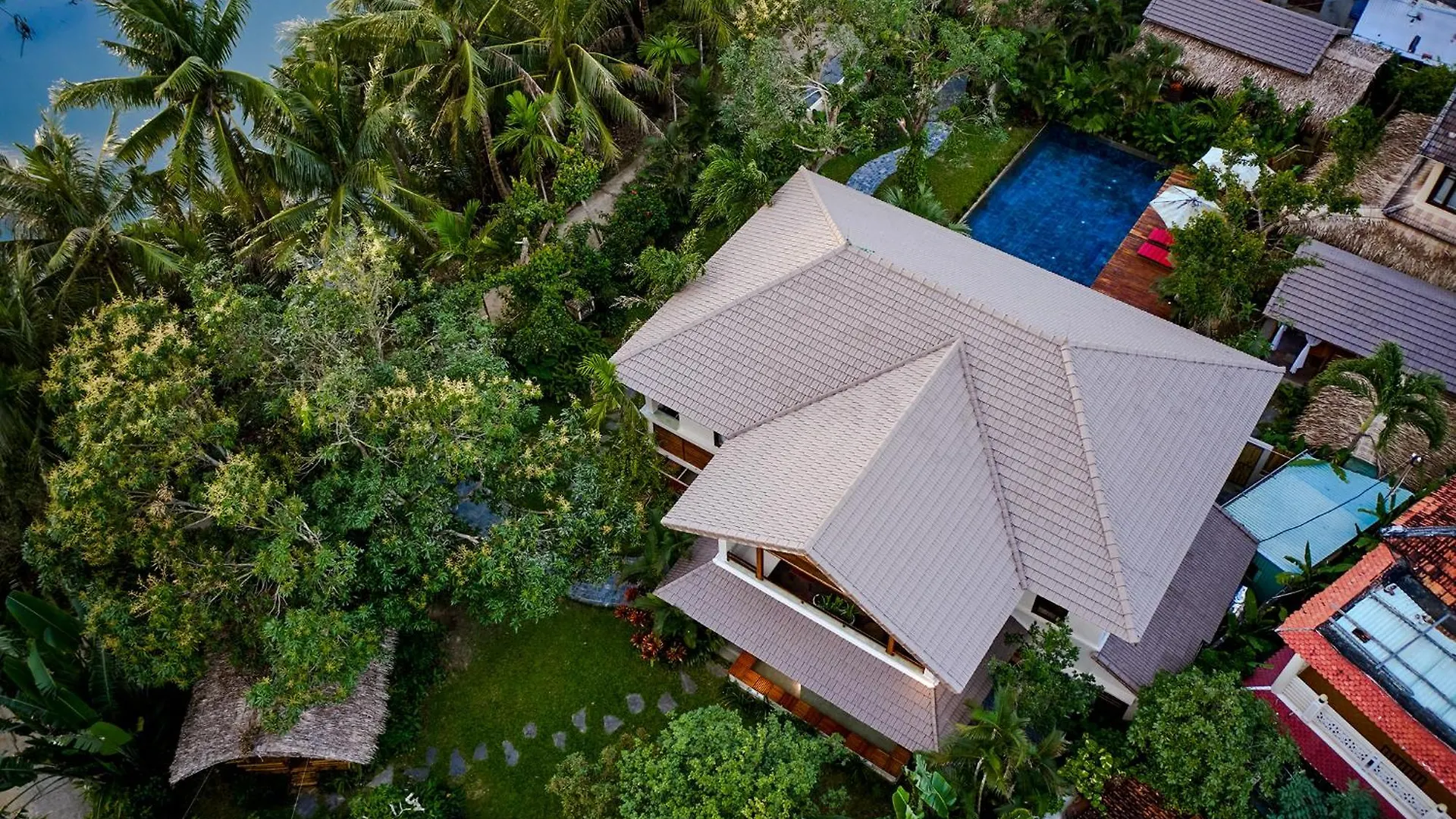 Anicca Riverside Villa With Private Pool Hội An